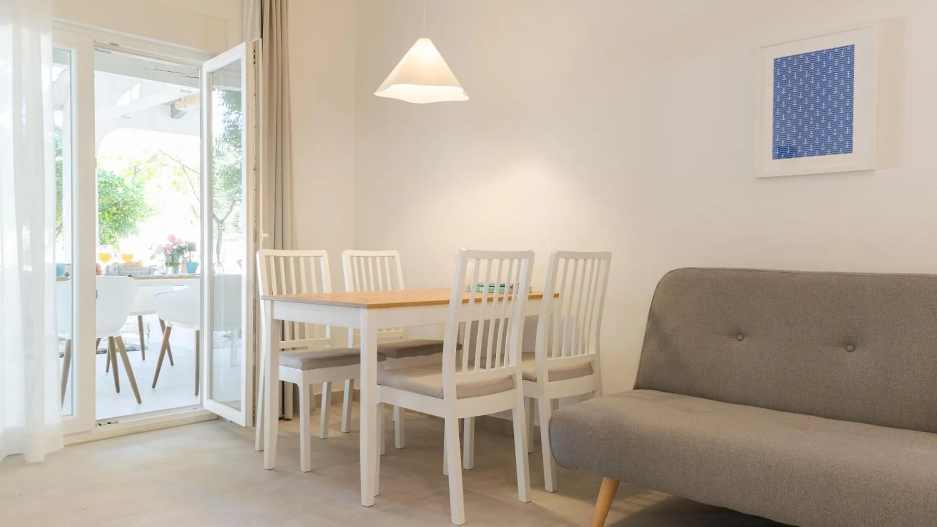 Arba Apartmani Barbat na Rabu 0*,